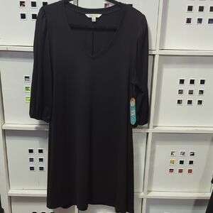 The Pioneer Woman Black Garment